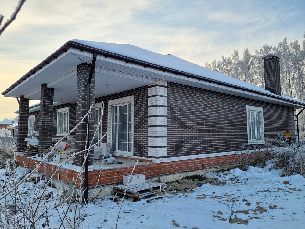 thumb_1-2-brown-diamonds