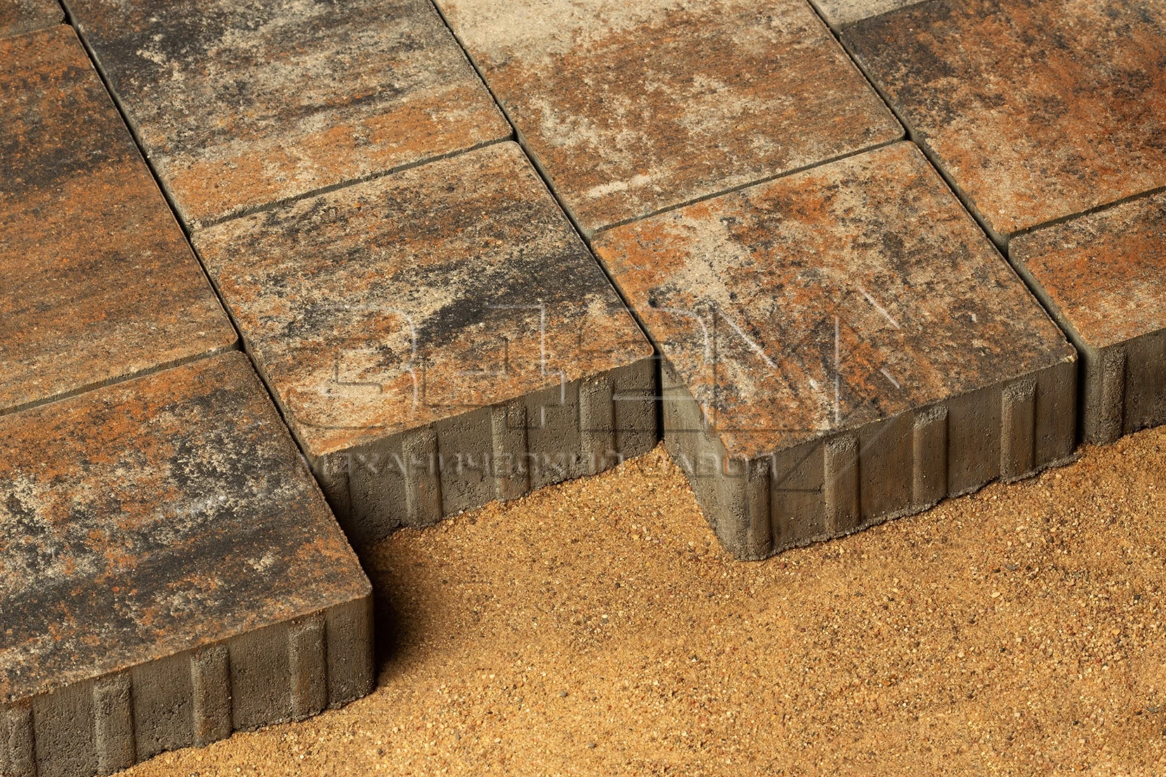 mvyskunkdglmv6yjdoh9ycj1w75wp0y6