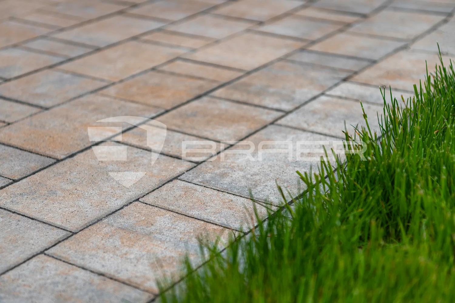 trotuarnaya-plitka-staryj-gorod-7-